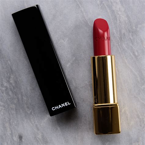 chanel lipstick rouge noir rouge allure|Chanel 99 pirate lipstick.